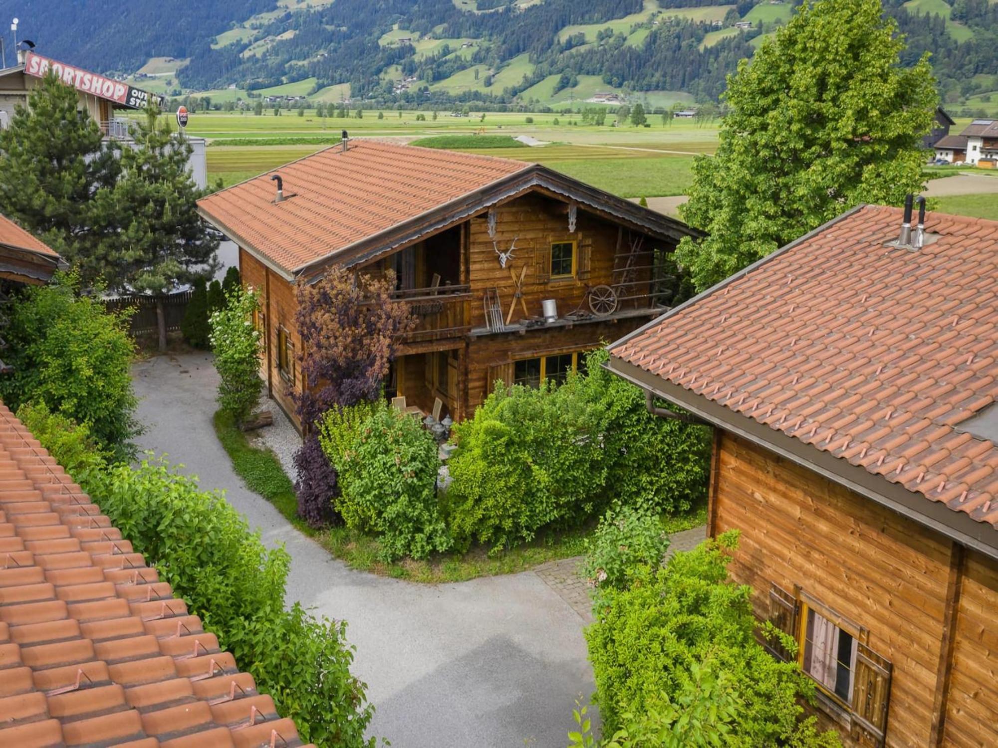 Chalets Almdorf Zillertal F Gen Fügen Extérieur photo